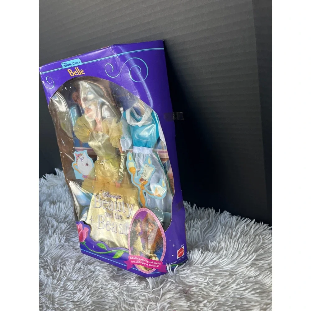 Vintage 1991 Disney Beauty and the Beast Belle Doll Mattel 2433 Gold Gown NIB
